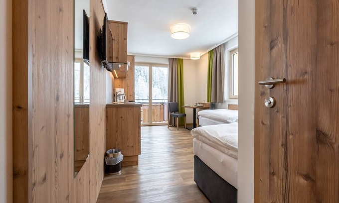 Saalbach Ski Chalet | Chalet with sauna and Jokercard in summer