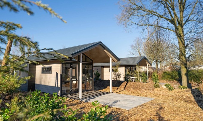 Biddinghuizen House | Chalet with 2 bedrooms and a terrace