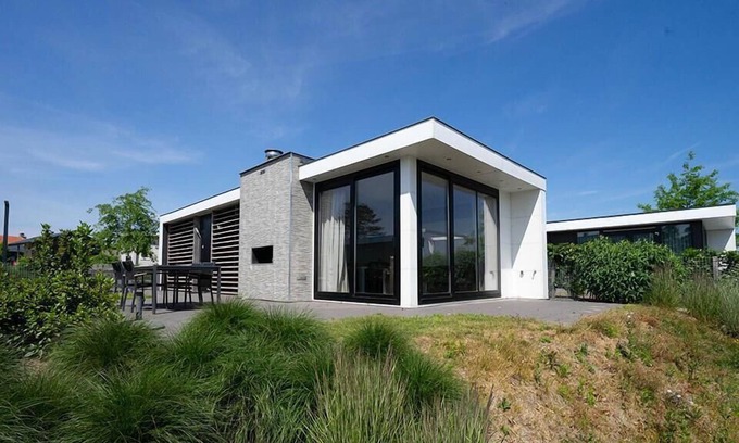 Nunspeet House | Chalet with 3 bedrooms and terrace