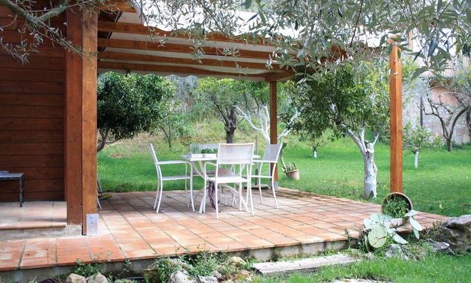 Piazza Armerina Ski Chalet | CHALET WITH GARDEN AND POOL