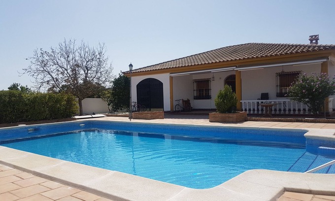 Montemayor Ski Chalet | CHALET WITH SWIMMING POOL MONTEMAYOR