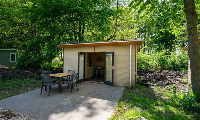 Municipality of Amstelveen Ski Chalet | Chalet with terrace near Amsterdam