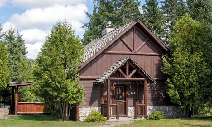 Saint-Faustin-Lac-Carre Cottage | Chalets Royal Laurentien