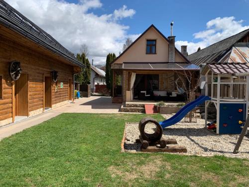 Polomka House | Chalupa Štúrka