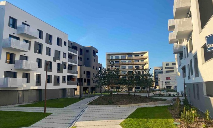Plessis Tison Apartment | Chambre avec cuisine privé