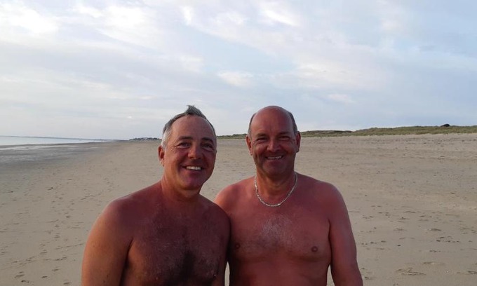 Breville-sur-Mer House | Chambre chez l'habitant LGBT près de la plage naturiste de Granville
