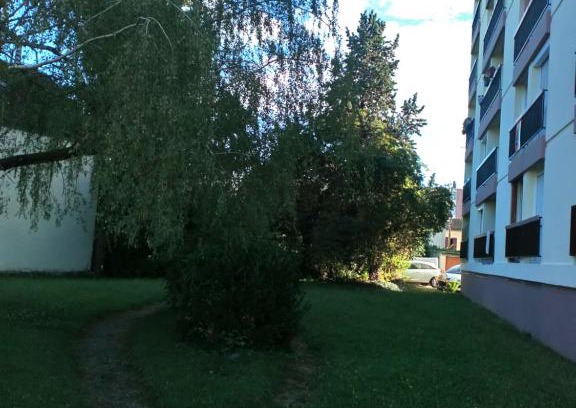 Chalon-sur-Saone House | CHAMBRE CHEZ L HABITANT