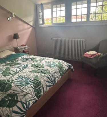 Gond-Pontouvre Bed & Breakfast | Chambre CHEZ L'HABITANT
