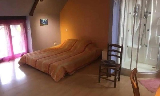 Rueyres House | Chambre chez l'habitant