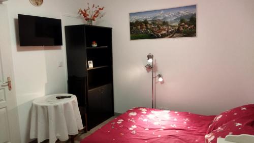 Livron-sur-Drome Bed & Breakfast | chambre d'amis