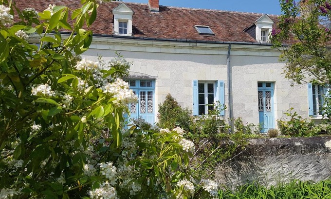 Orbigny Bed & Breakfast | Chambre d'hôte chez Murielle