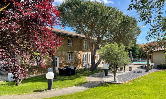 Auterive Bed & Breakfast | Chambre d'hôte Les Murailles