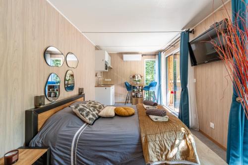 Borreze Bed & Breakfast | Chambre d'hôtes de la dame blanche