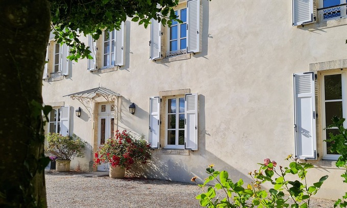 Tour-en-Bessin Bed & Breakfast | Chambre D'hôtes Dans un Cadre Magnifique, Près de Bayeux et des Plages