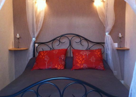 Veyrines-de-Vergt Bed & Breakfast | Chambre d'hôtes La Cavaille