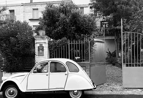 Pouzols House | Chambre d'Hôtes Lo Componaïro
