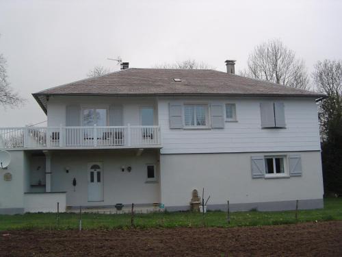 Moulin-Mage Bed & Breakfast | CHAMBRE D'HOTES LES MENHIRS