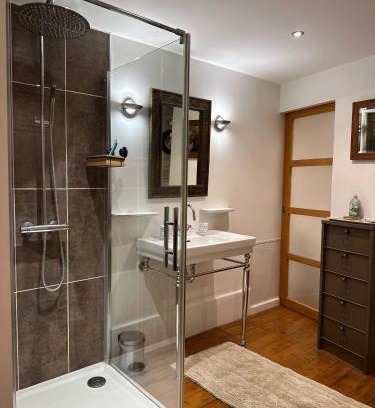 Valence Bed & Breakfast | Chambre de charme au coeur du vieux Valence - Confort & Calme
