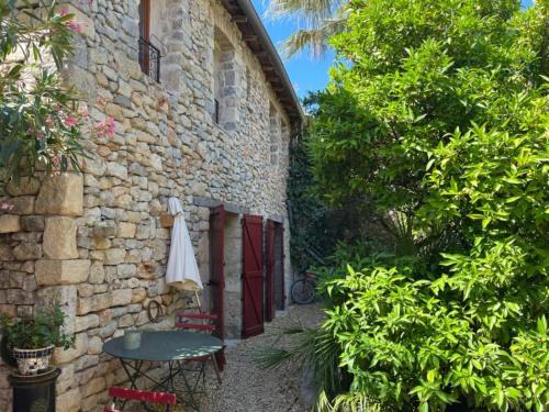 Villeneuve-les-Maguelone Bed & Breakfast | Chambres d'hotes lecortile