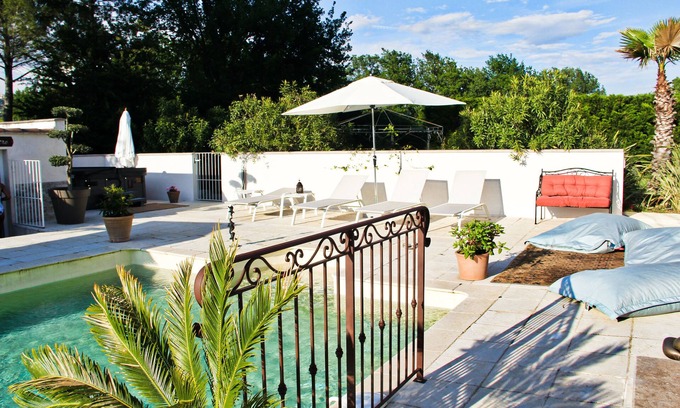 Callian Bed & Breakfast | Chambre Joséphine Baker Pour 2 Personnes