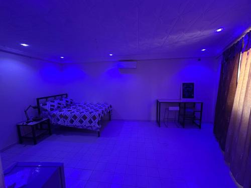 St. Louis Apartment | Chambre kay khol
