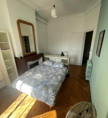 Saint - Aubin - Dupuy House | Chambre Minotaure - Métro François Verdier