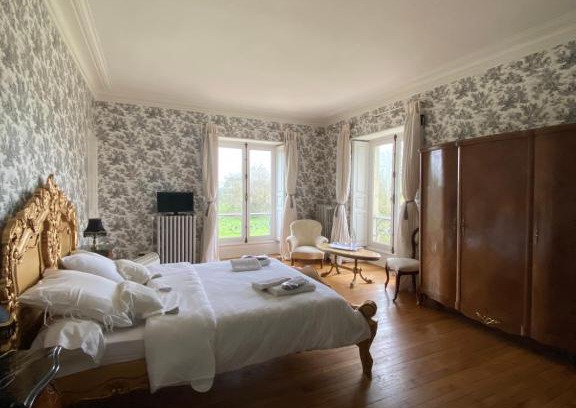 Blet House | Chambre nuptiale au Château