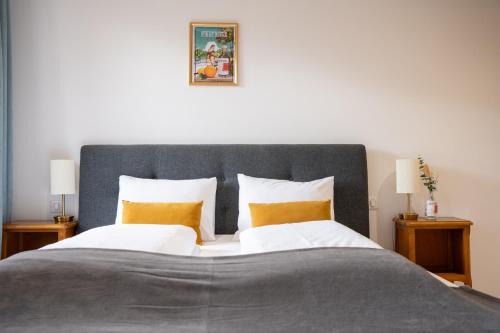 Eguisheim House | Chambre Pin Up Wings