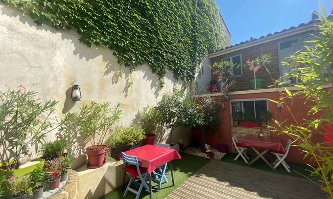 Castelnaudary House | Chambre privée au calme excellente prestation