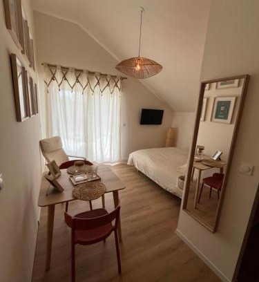 Ouistreham House | Chambre privée