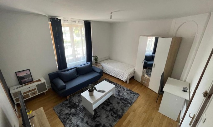 Besancon House | Chambre privée proche centre et gare 2