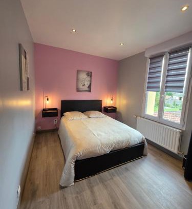 Bracquemont House | Chambre Rêve en Rose - WIFI - TV