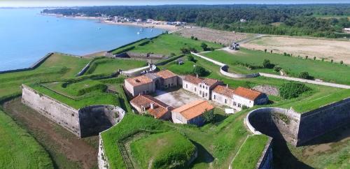 La Flotte Bed & Breakfast | Chambres au Fort la Prée