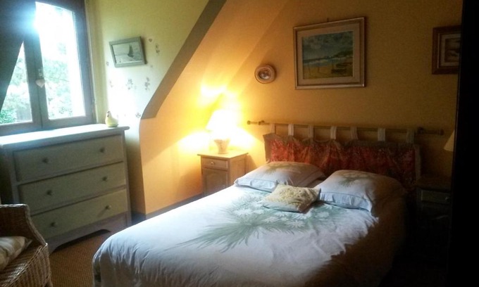 Sables-d'Or-les-Pins House | Chambres d'Hôtes Les Mimosas