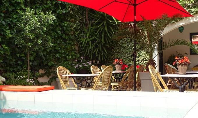 Montagnac Bed & Breakfast | Chambres d'hôtes Belle Vigneronne