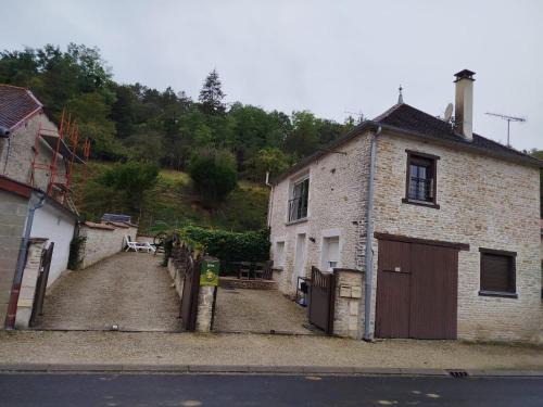 Spoy Bed & Breakfast | Chambres d hôtes chez Georges