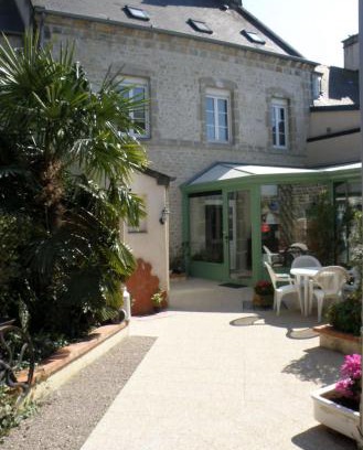 Sainte-Mere-Eglise Bed & Breakfast | Chambres d'hôtes de l'Eglise