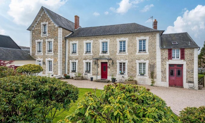 Caumont l'Evente House | Chambres d'Hôtes Les Champs Français