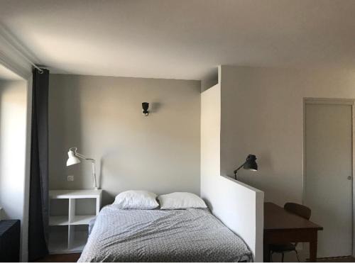 Yssingeaux Hostel | Chambres indépendantes Centre Ville Yssingeaux