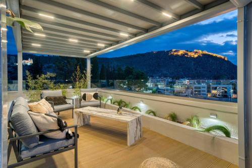 Nafplion City Centre Apartment | Chameleon Premium Loft