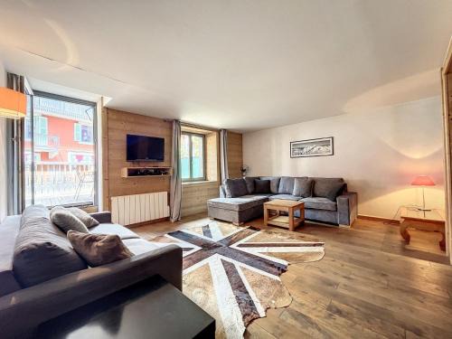 Chamonix City Centre Apartment | Chamonix centre: Appartement 2 chambres, terrasse, 4-6 pers, proche commerces - FR-1-507-16