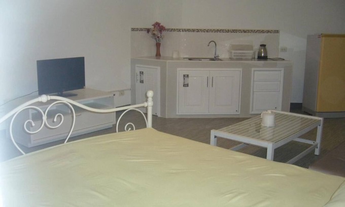 Ban Mai House | Chan Kim Don Mueang Guest House Triple room