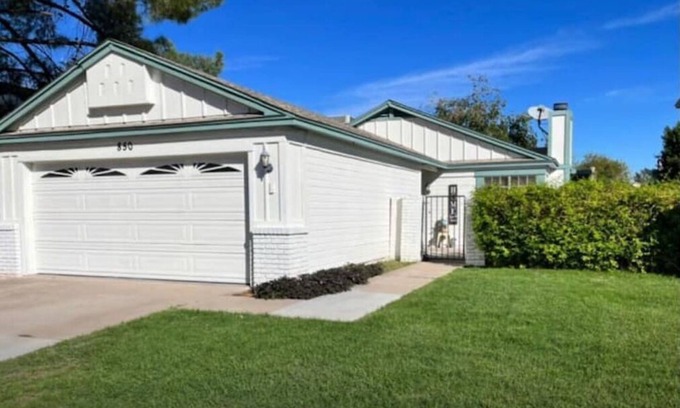 Stonegate Crossing II House | Chandler Home Away From Home