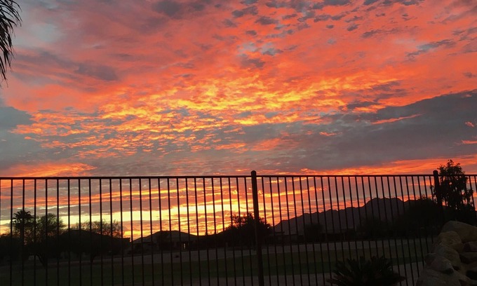 Springfield Lakes House | Chandler Home - Golf, Private Pool & Spa, Mountain View, Gated Community