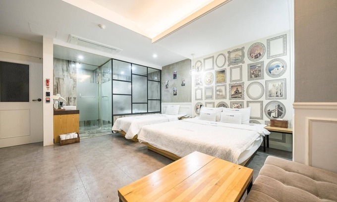 Changwon Hotel | Changwon Bonggok-dong MVG