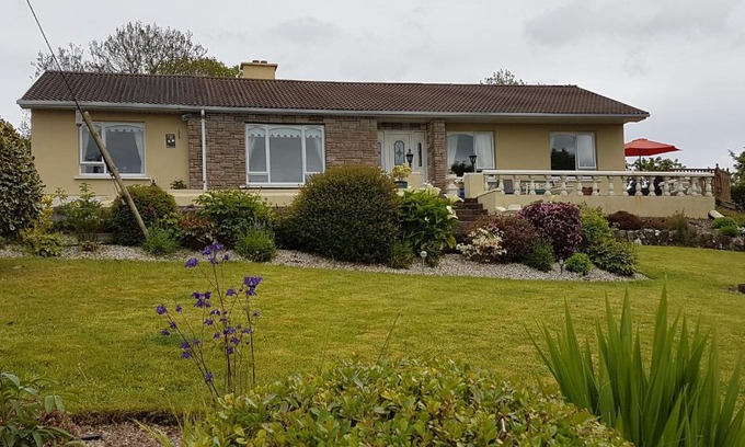 Ballyshannon Bed & Breakfast | Channel View