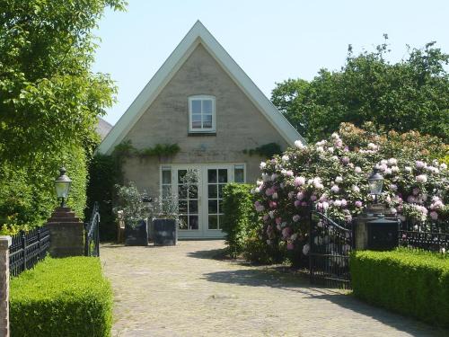 Garderen House | Chapeau !