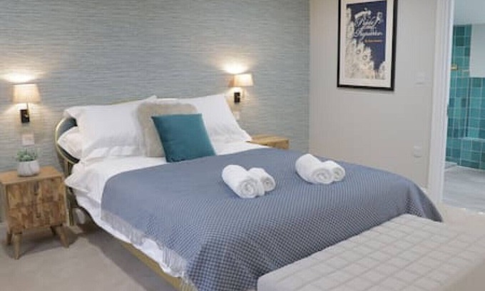 Bath City Centre House | Chapel Lodge Free Parking! Roof Top Garden