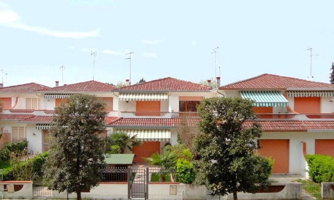 Porto Santa Margherita House | Charming Retreat Near Caorle Beach