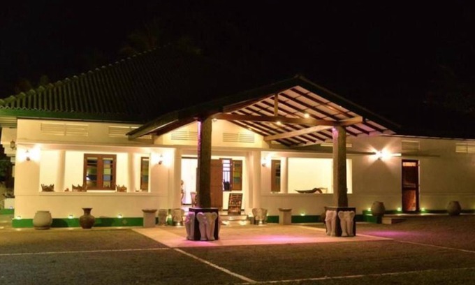Ambalangoda Villa | chara beach villa In Ambalangoda